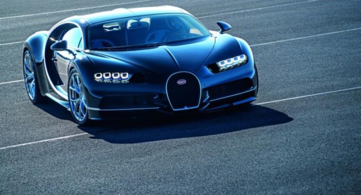 Bugatti испытала свой новый гиперкар в Долине Смерти