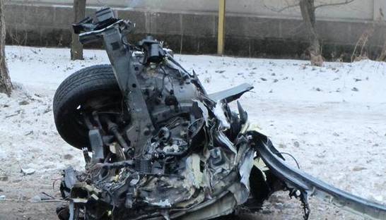 Hyundai превратился в груду металла в результате ужасного ДТП