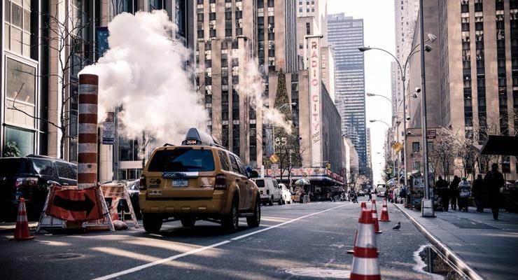 Житель Нью-Йорка проехал 240 зеленых светофоров подряд