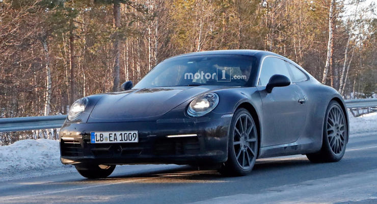 Новый Porsche 911 замечен на тестах