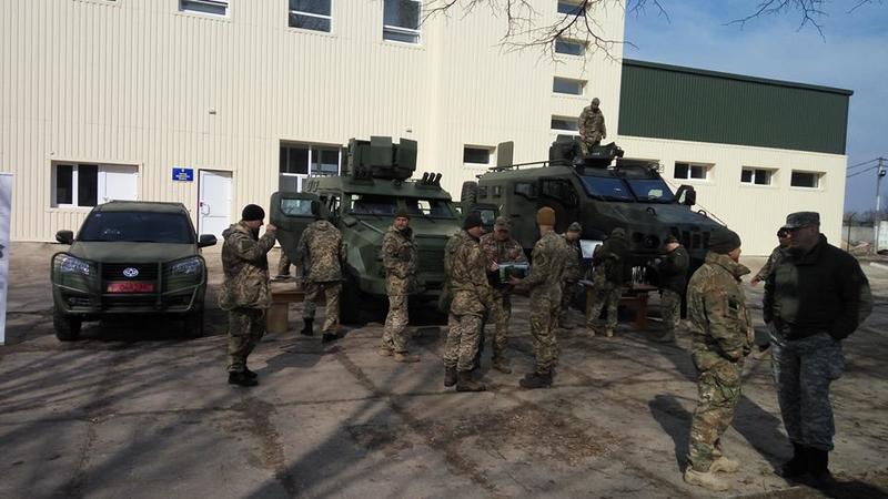В Украине показали новые автомобили для военных / Богдан-Моторс