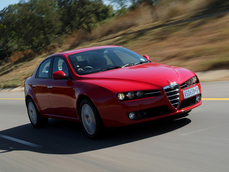 Названы самые ненадежные б/у автомобили / Alfa Romeo