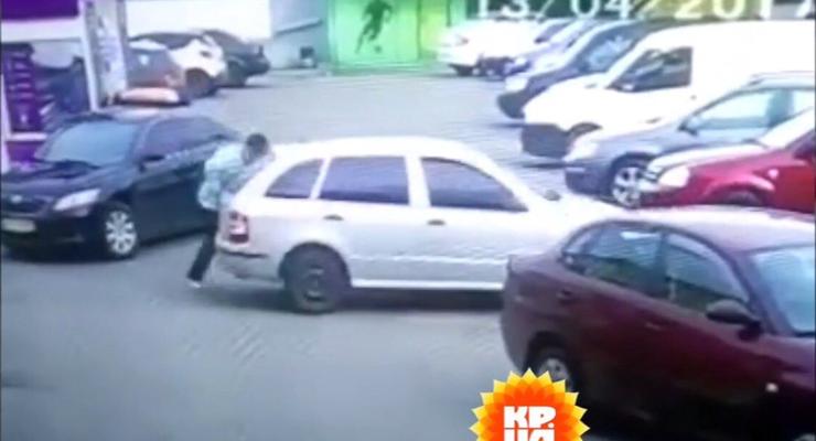 Появилось видео, как сестра Савченко сбила женщину