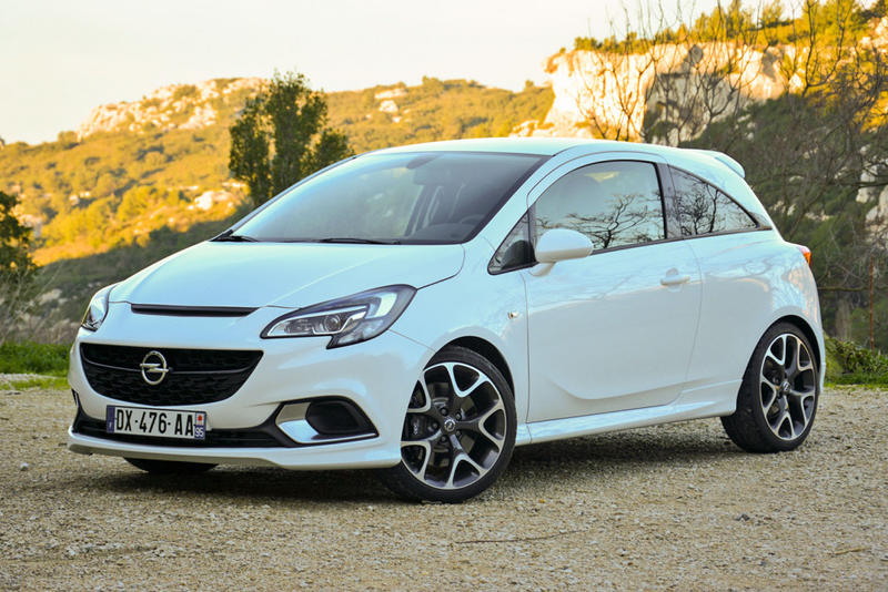 Названы самые популярные автомобили в Европе / Opel