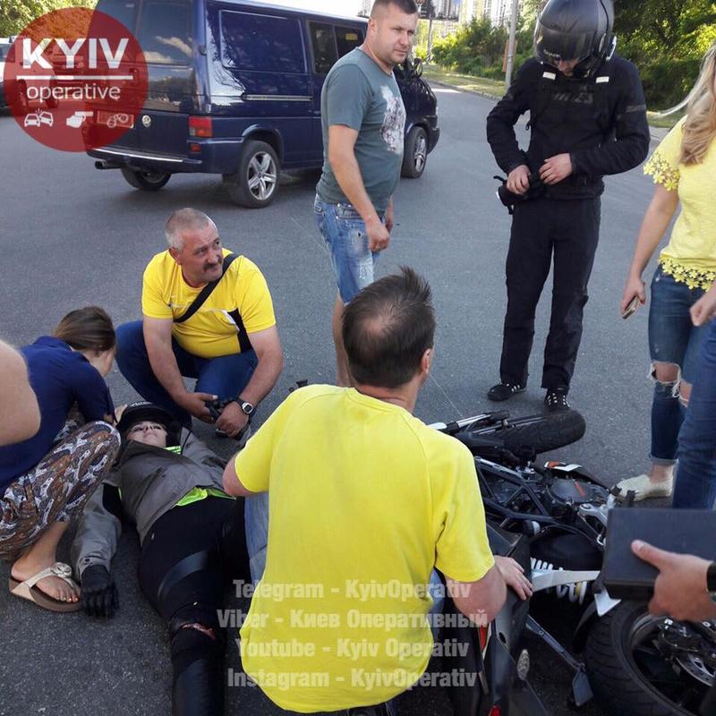 Под Киевом столкнулись два мотоциклиста / Киев Оперативный