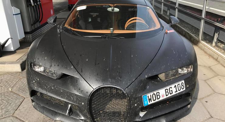 Самый быстрый Bugatti впервые поймали на тестах