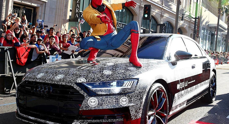 Новую Audi A8 показали на премьере Человека-паука