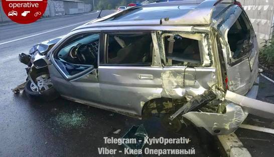 В Киеве произошло жесткое ДТП с пострадавшими