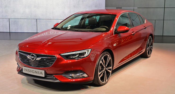 В Украине стартовали продажи нового Opel Insignia