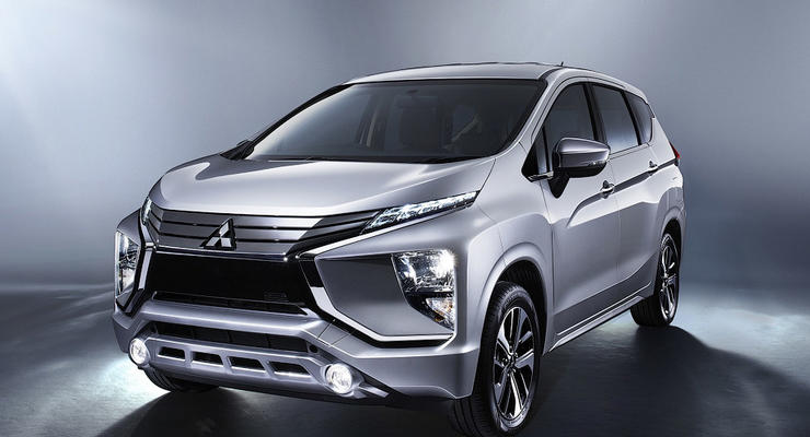 Mitsubishi представила новый семиместный автомобиль