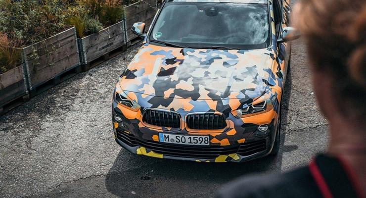BMW впервые показала новый кроссовер X2