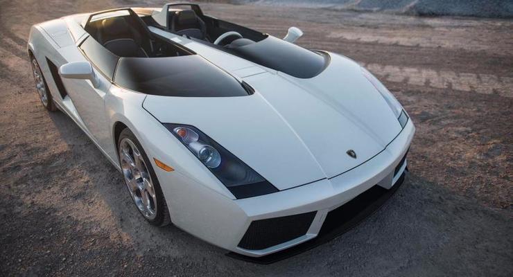 В США продали уникальный Lamborghini без крыши и лобового стекла
