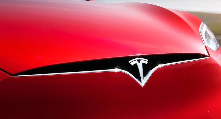 Маск огласил дату дебюта грузовика Tesla