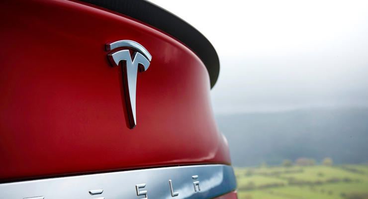 Tesla перенесла дату дебюта грузовика