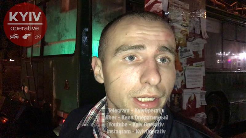 В Киеве пьяный водитель протаранил троллейбус / Киев Оперативный