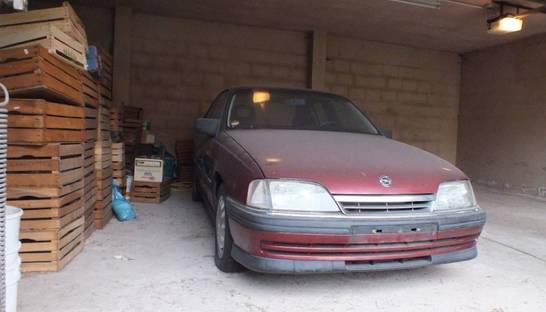 В Германии нашли древний Opel Omega почти без пробега
