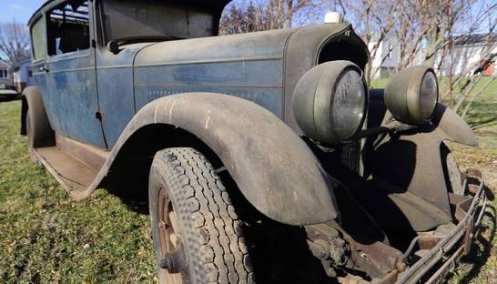 В США нашли 90-летний автомобиль, который простоял в гараже 50 лет