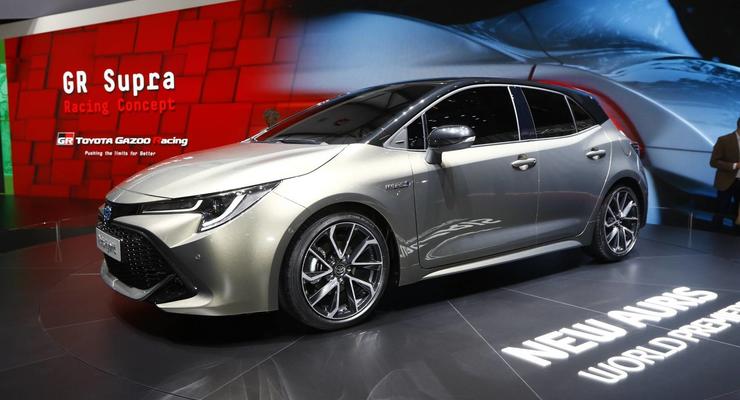 Представлен Toyota Auris нового поколения