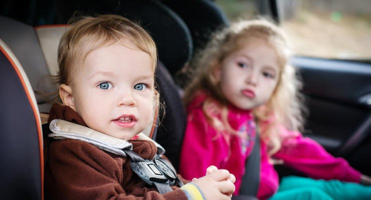 ТОП-3 правила перевозки ребенка в авто
