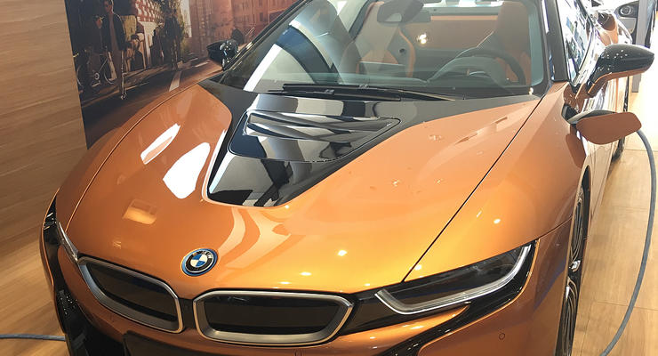 В Киеве засветился роскошный родстер BMW за 5 млн гривен