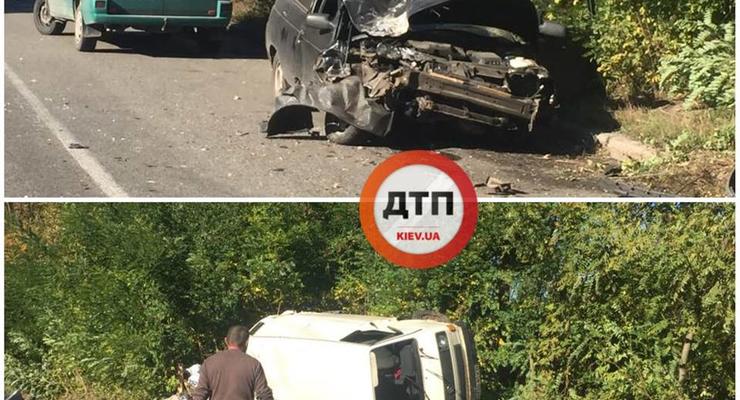 Водитель "навеселе" опрокинул микроавтобус под Киевом