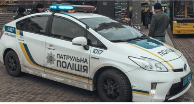 Под Киевом автомобиль полиции сбил пенсионерку - женщина погибла