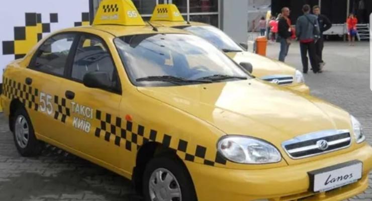 Конец эпохи: В украинском такси отказались от Lanos