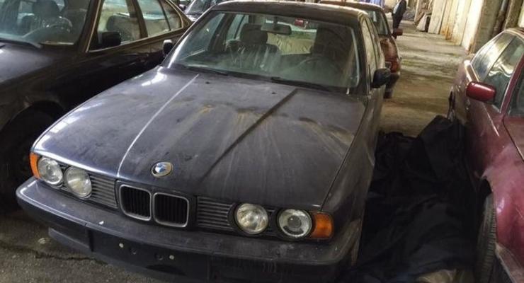 Стала известна история свалки старых BMW без пробега в Болгарии