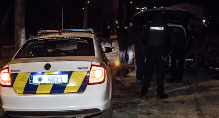 В Киеве пьяный водитель Volkswagen таранил Audi с тремя детьми в салоне