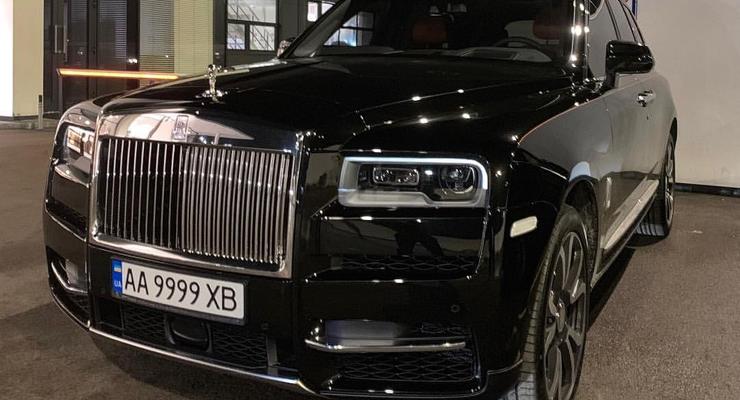 В Украине засветился самый дорогой внедорожник в мире Rolls-Royce Cullinan