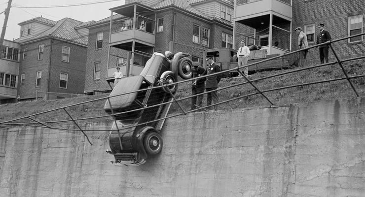 Самые удивительные аварии на дорогах 30-х годов - фотографии