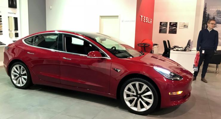 Tesla Model 3 стала самым часто покупаемым авто в Норвегии в 2019 году