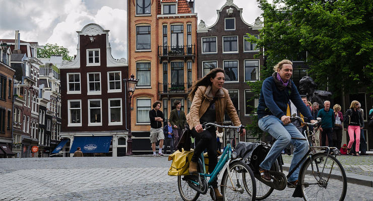 В Нидерландах ездить на велосипедах стало опаснее, чем на авто - статистика