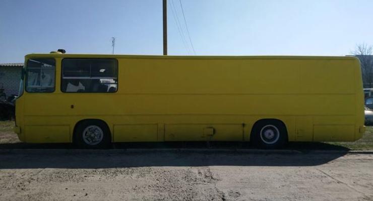 Украденный в Киеве редчайший автобус Икарус нашли с помощью Facebook