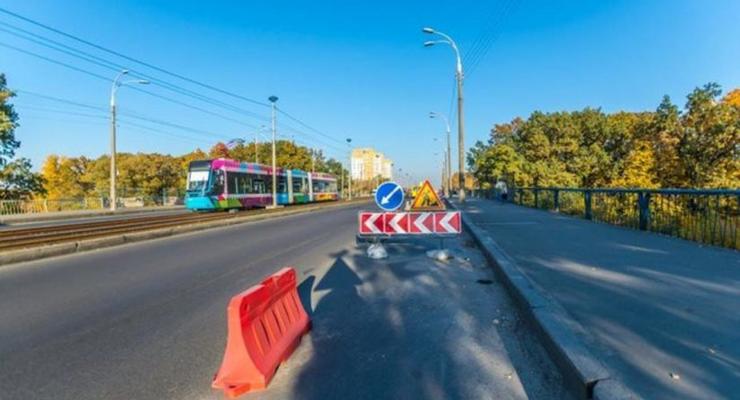 В Киеве перекроют из-за ремонта еще один мост