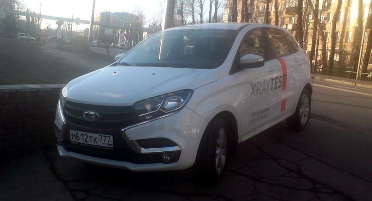 Теперь официально: Автомобили из РФ запретили ввозить в Украину