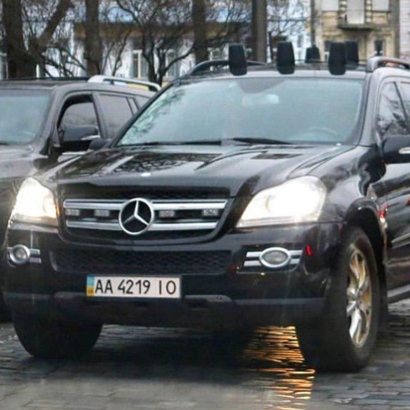 Леонид Кучма обзавелся новым крутым авто - фото кортежа / topgir.com.ua
