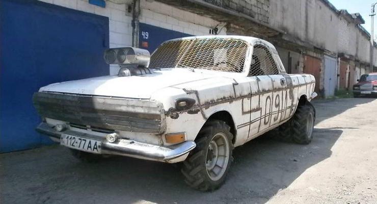 В Запорожской области тюнинговали ГАЗ-2417 в стиле Mad Max