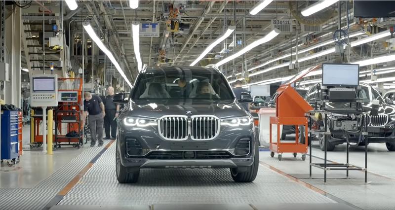 Volvo, BMW и Toyota остановили работу на своих автозаводах из-за коронавируса / Скриншот Youtube
