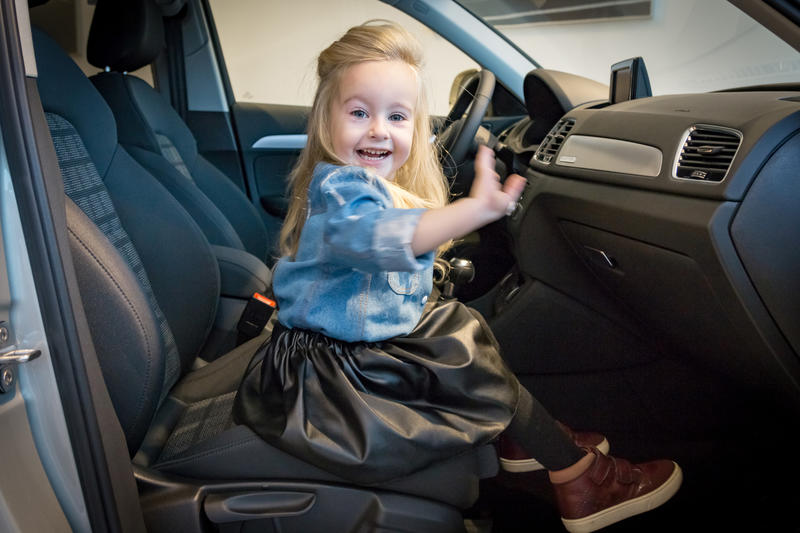 Как накажут водителя, перевозившего ребенка без автокресла: Подробности / depositphotos