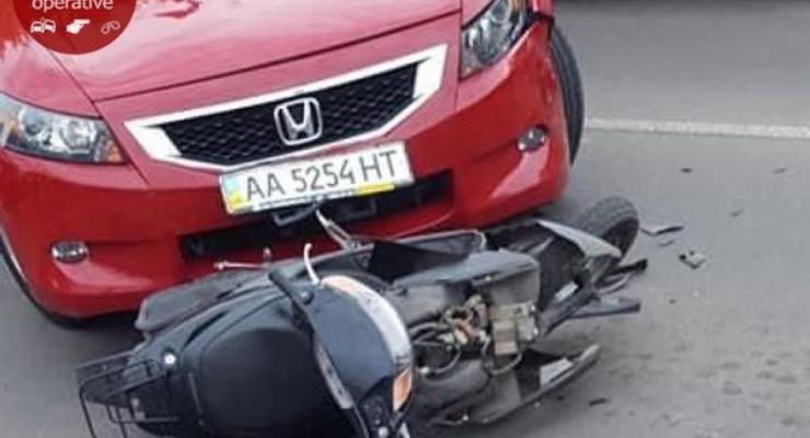 В Киеве пострадал водитель мопеда: Сводка за 14 июля