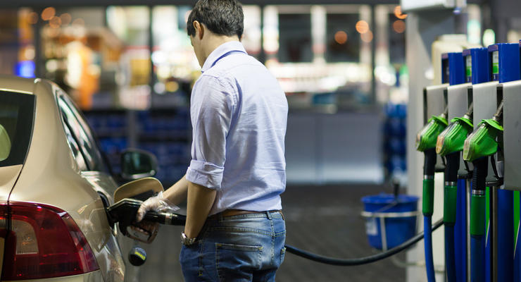 В ВР заговорили о снижении цен на бензин: что известно