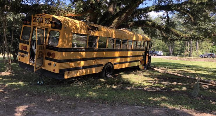 В США 11-летний школьник решил угнать автобус: что из этого вышло