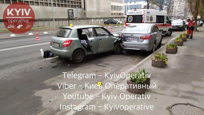 Смертельное ДТП с таксистом и сбитый пешеход: подборка аварий / Киев Оперативный