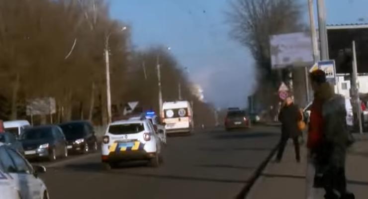 Как водители пропускают скорую в Украине: скандальное видео