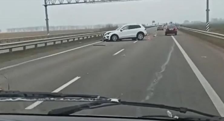 Тройное ДТП на трассе Киев-Чоп: видео с места аварии