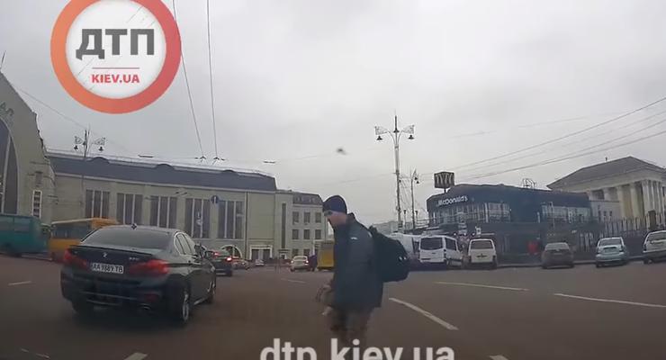 Подборка серьезных ДТП с пешеходами: видео