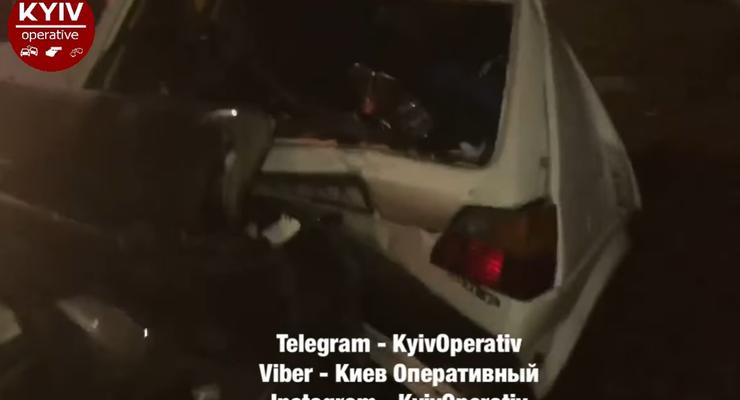 В Киеве пьяные братья-полицейские устроили тройное ДТП: видео