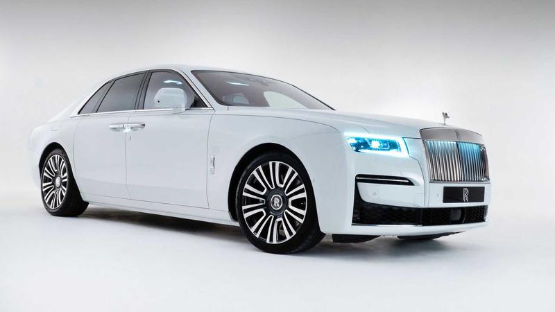 Самые престижные и дорогие авто в Украине: что можно купить / Rolls-Royce