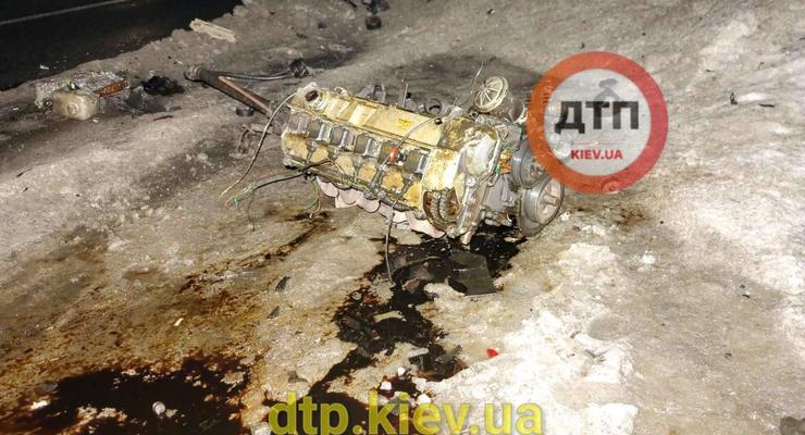 Серьезное лобовое ДТП на Гостомельской трассе: фото с места трагедии